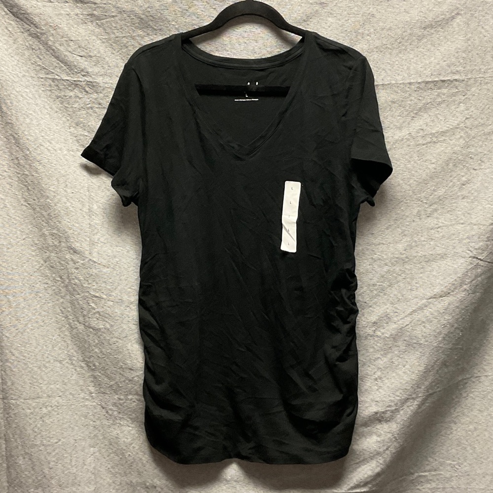 Isabel Maternity by Ingrid & Isabel Black V-Neck Short Sleeve Tee